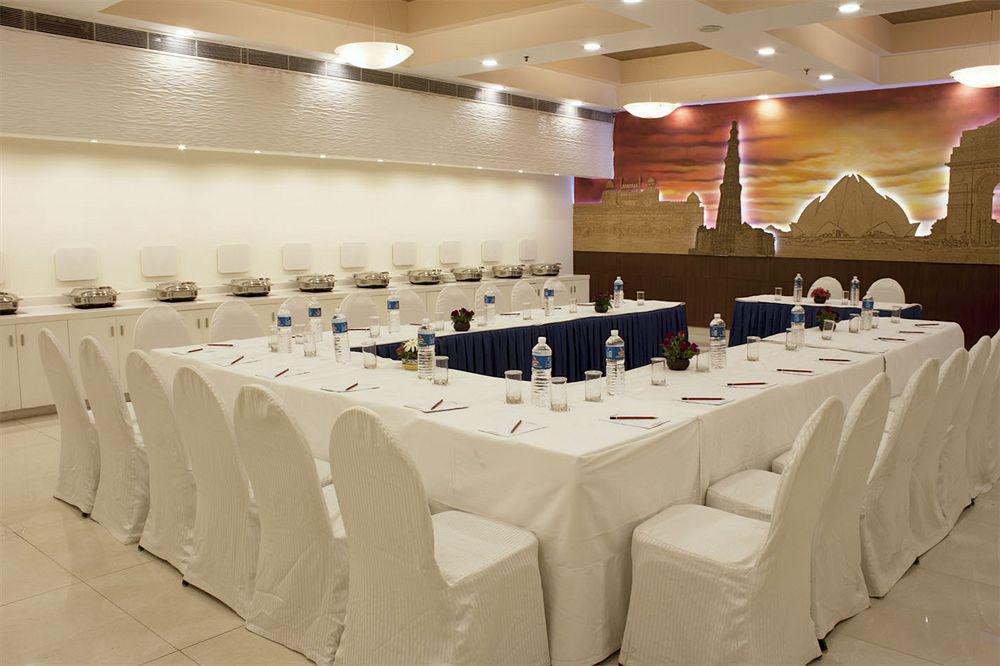 Book Hotel Rooms in Delhi  The Connaught, New Delhi - IHCL SeleQtions